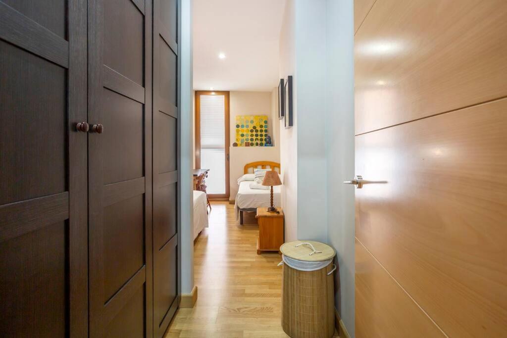 Marieta Apartment By The Castle With Ac Alicante Esterno foto