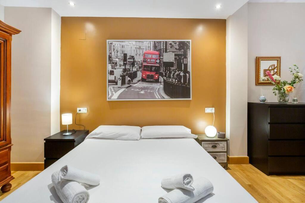 Marieta Apartment By The Castle With Ac Alicante Esterno foto